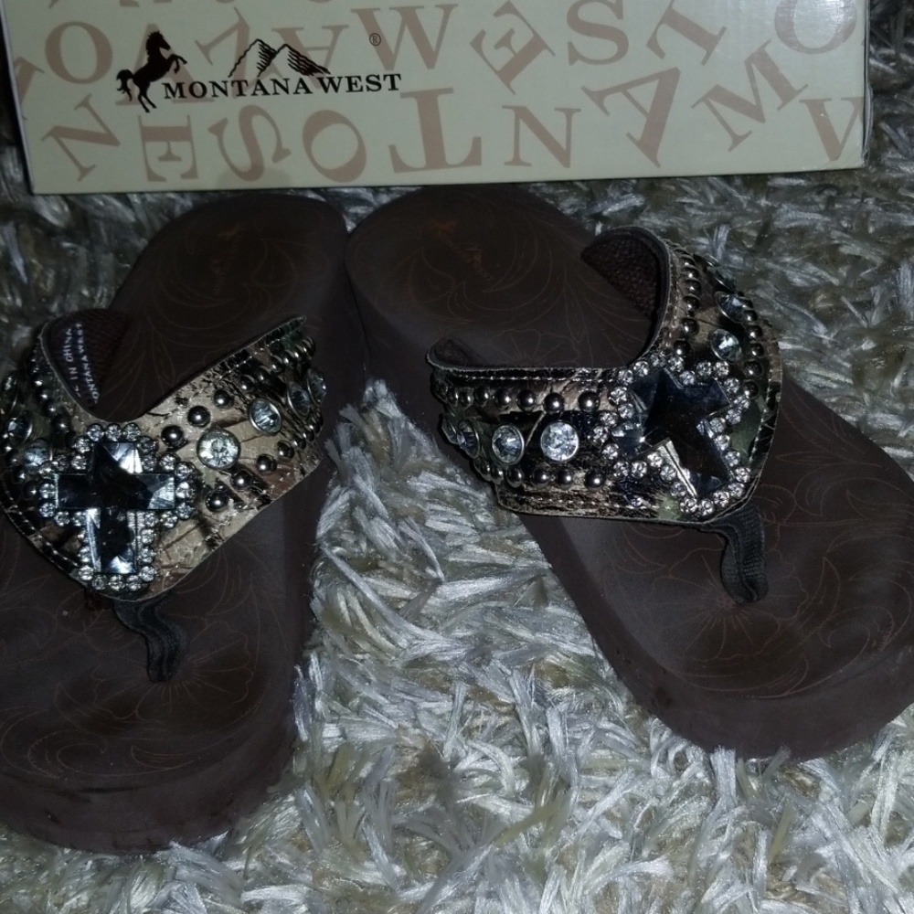 🌞Montana West jewel sandals